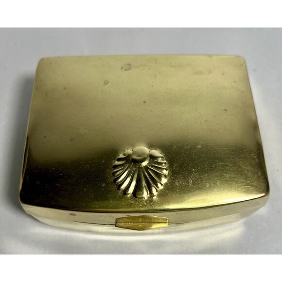 Vintage Embossed With A Shell Flower Brass Trinket Jewelry Box Art Deco - Picture 1 of 8